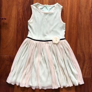 NWOT Pippa & Julie Pleated Dress - Size 10